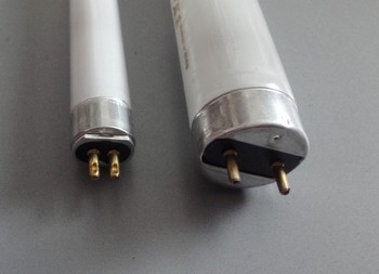 Leuchtstoffr�hren 02